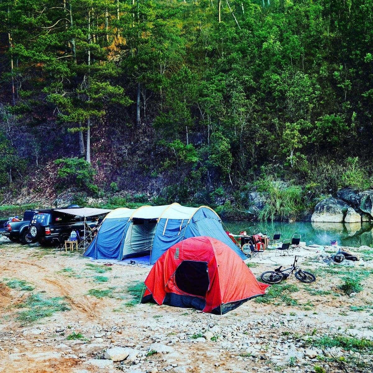 cắm trại tại thác Ankroet